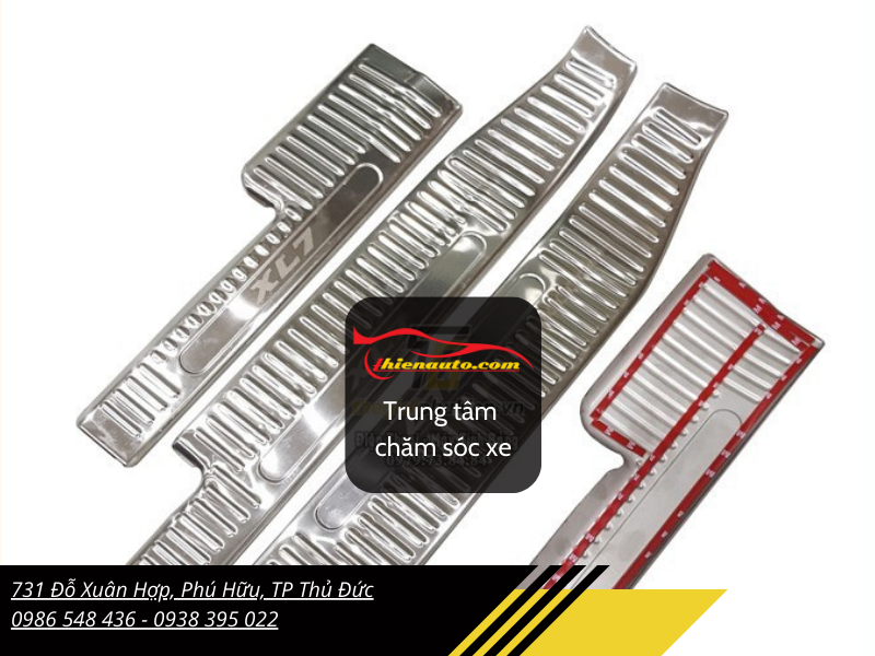 Ốp bậc inox XL7 được làm bằng chất liệu inox Ốp bậc inox XL7 được làm bằng chất liệu inox