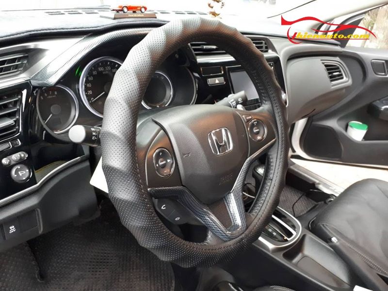 Bọc vô lăng bằng da nappa Circle Cool