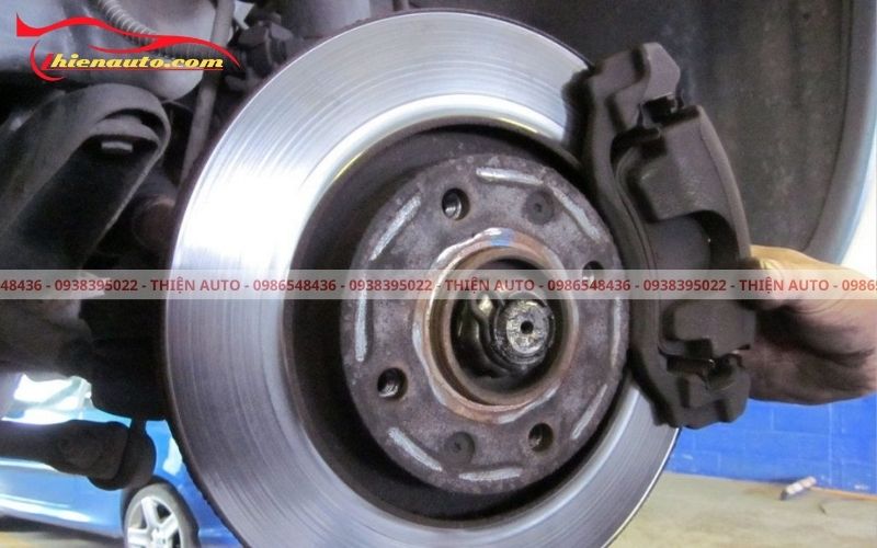 Thay phụ tùng Suzuki tại Thiện Auto Thay phụ tùng Suzuki tại Thiện Auto