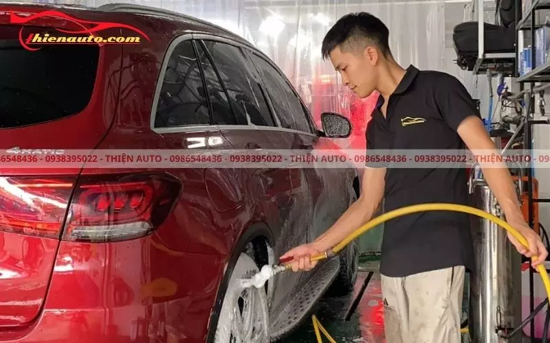 Dịch vụ rửa xe ô tô Suzuki chuyên nghiệp tại Thiện Auto Dịch vụ rửa xe ô tô Suzuki chuyên nghiệp tại Thiện Auto