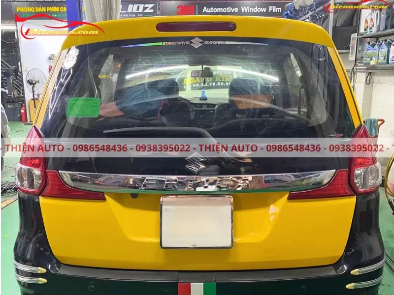 So sánh dán decal đổi màu và sơn xe đổi màu So sánh dán decal đổi màu và sơn xe đổi màu