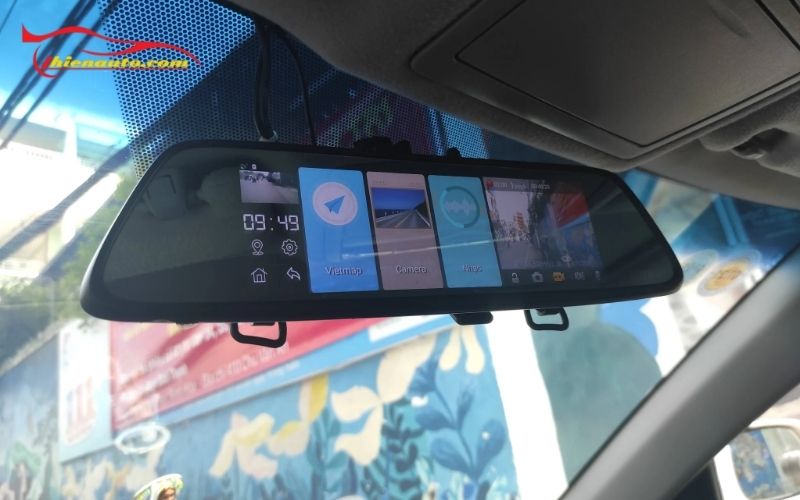 Ưu điểm khi lắp đặt camera hành trình gương cho ô tô