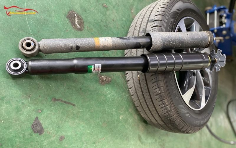 phuộc TEIN Basic và phuộc zin XL7