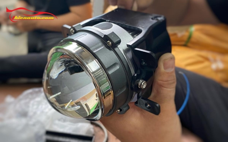 Độ đèn suzuki xl7 hcm nâng tầm thẩm mỹ