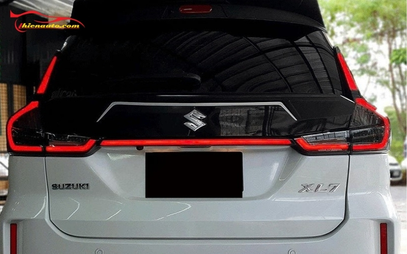 Đèn hậu Suzuki XL7 thiết kế hiện đại, nâng tầm ngoại thất