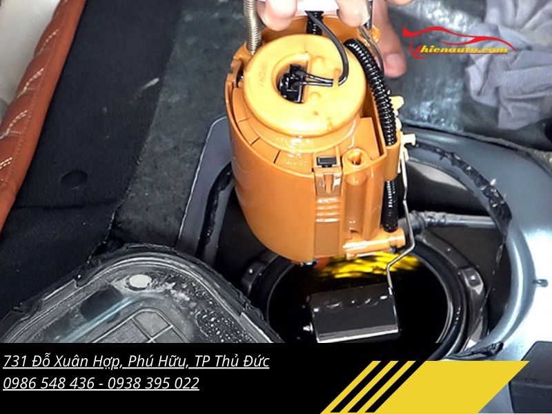 Lọc nhiên liệu vẫn có khả năng bị tắc nghẽn ô tô bị giật ga 2