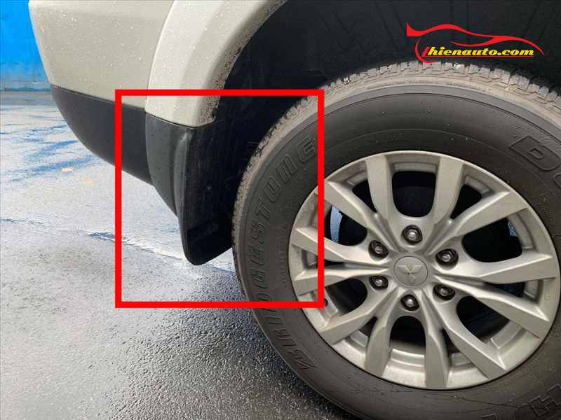 Lí do nên lắp chắn bùn Suzuki Ertiga