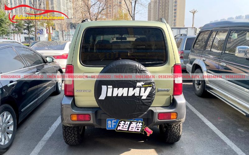 Bọc lốp dự phòng Suzuki Jimny