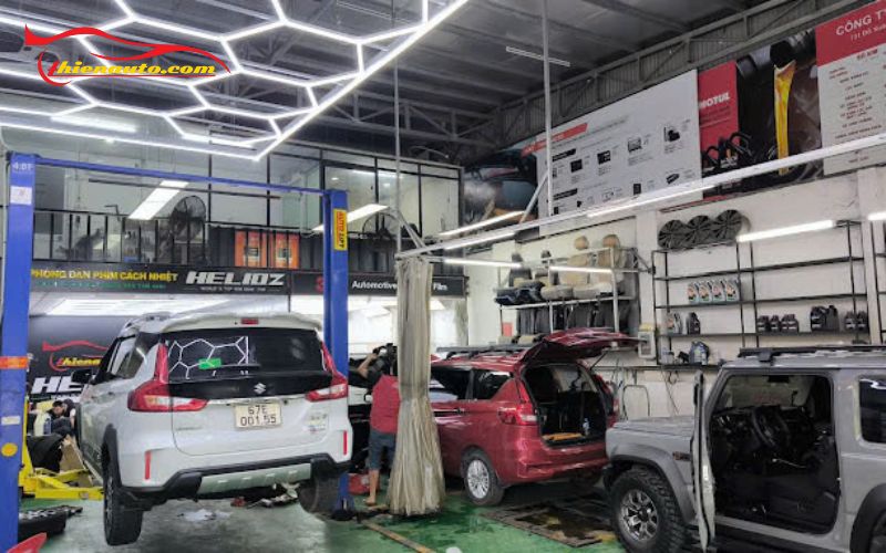 Giá thân lốc máy động cơ XL7/XL7 Hybrid tại Thiện Auto