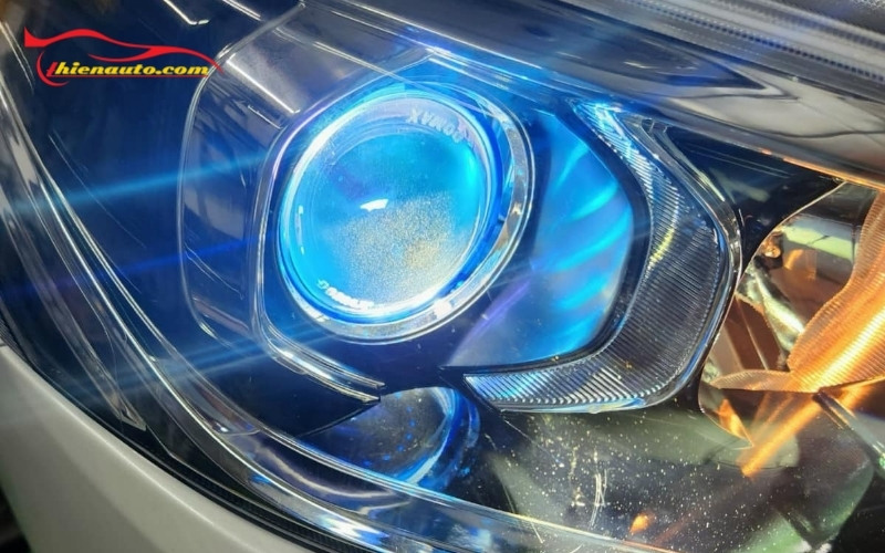 Độ đèn Suzuki XL7 Hồ Chí Minh tăng sáng vượt trội