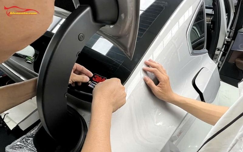 Dán phim cách nhiệt Suzuki Swift