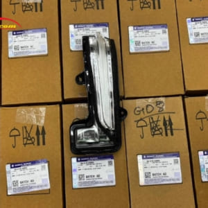 Đèn xi nhan gương phải Suzuki Ertiga/Ertiga 36410M65M00