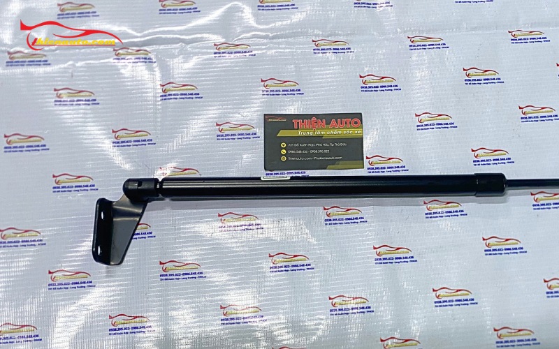 Ti chống cốp sau phải Suzuki Ertiga 81850M73R01