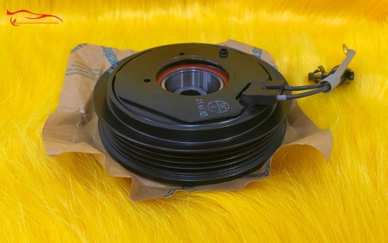 Mặt hít lốc lạnh Suzuki XL7 2019 - 2024 thương hiệu Denso chính hãng