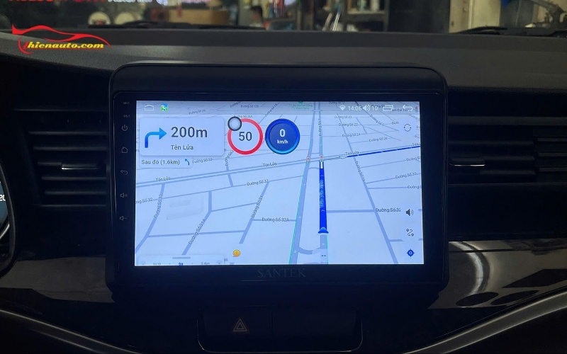 Độ màn hình Android Suzuki Fronx chỉ đường tích hợp bản đồ kèm cảnh báo tốc độ