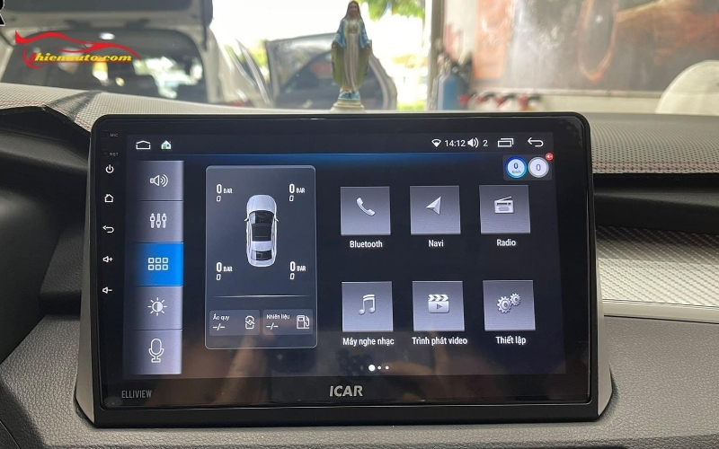 Độ màn hình Android Suzuki Fronx có đầy đủ các chức năng cảm biến áp suất lốp, nghe nhạc, xem bản đồ,...