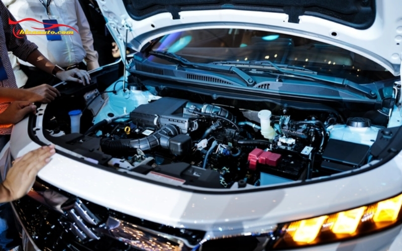 Khoang động cơ Suzuki Fronx chi tiết