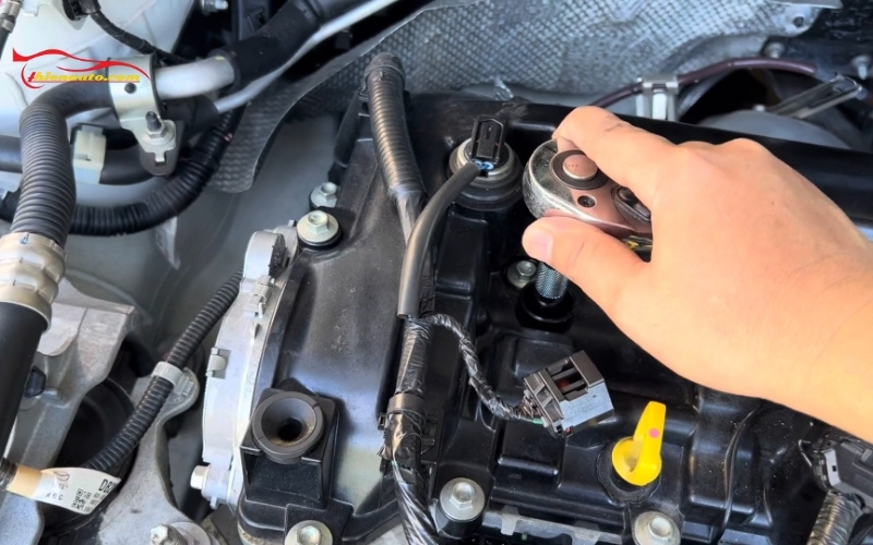 Vệ sinh bugi ô tô Suzuki giúp xe vận hành ổn định hơn