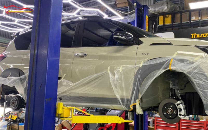 Phủ gầm Suzuki XL7 Hybrid tại Thiện Auto