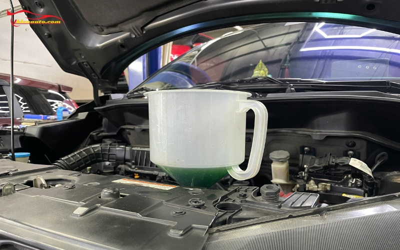 Các mốc bảo dưỡng Suzuki XL7 thay nước làm mát: 100.000 km