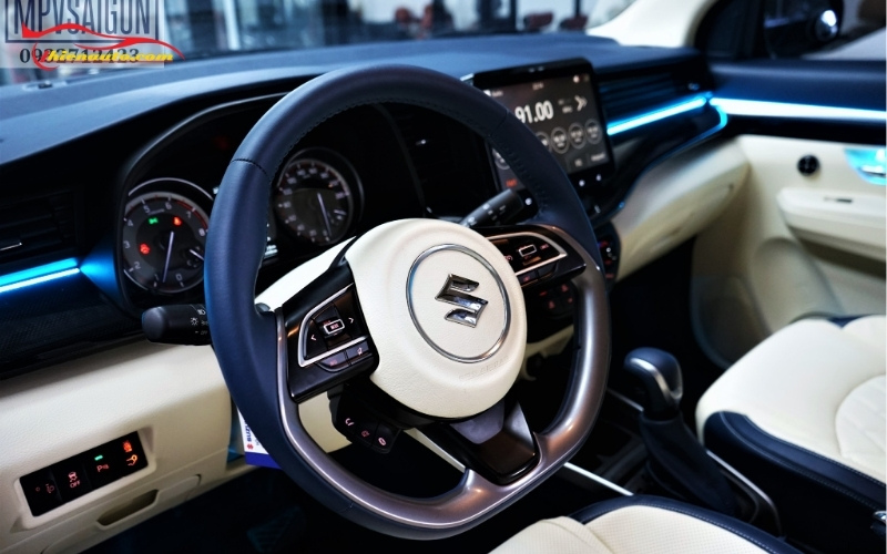 Đổi màu nội thất Suzuki XL7 cá nhân hóa không gian nội thất xe