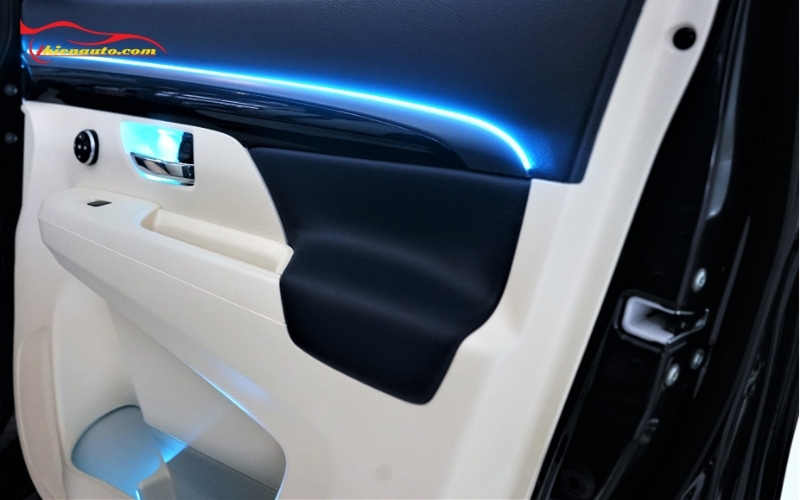 Đổi màu nội thất Suzuki XL7 cá nhân hóa không gian nội thất xe