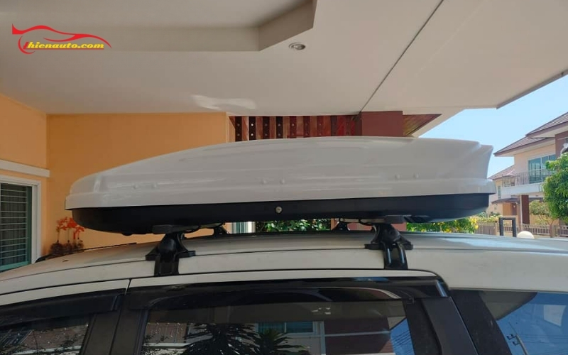 Cốp nóc phi thuyền Suzuki Ertiga có giá dao động từ