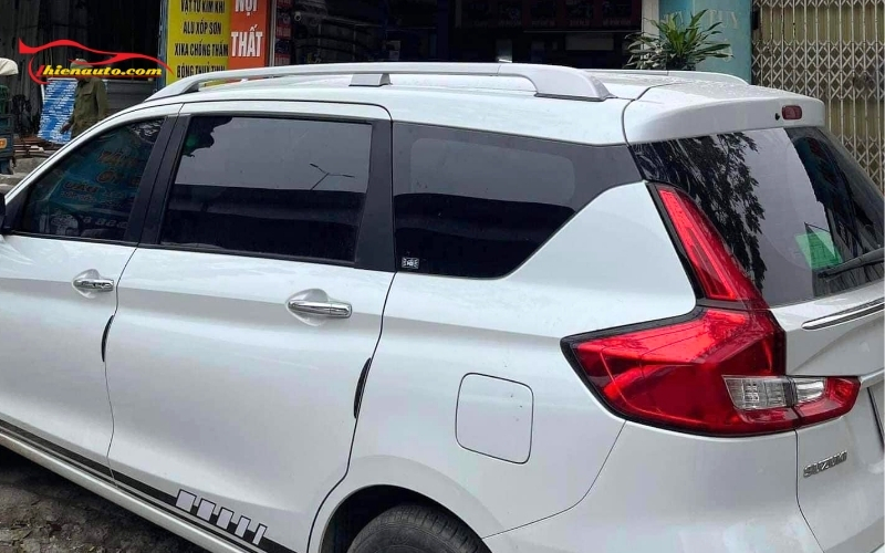 Lắp baga mui/ giá nóc Suzuki Ertiga có giá dao động từ 2.000.000 -  4.200.000 đồng