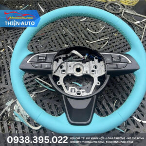 Khâu da vô lăng Suzuki Ertiga khách hàng có thể tùy chọn màu sắc da theo ý thích 