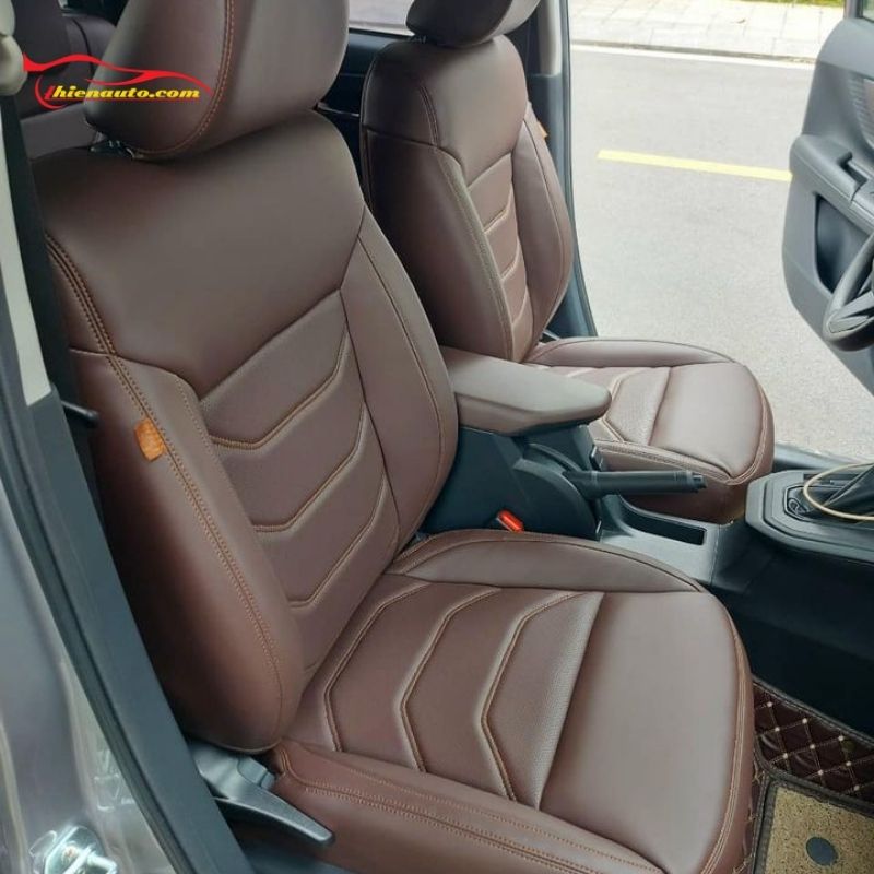 Mẫu ghế da Suzuki Ertiga màu trơn nâu đậm sọc ngang