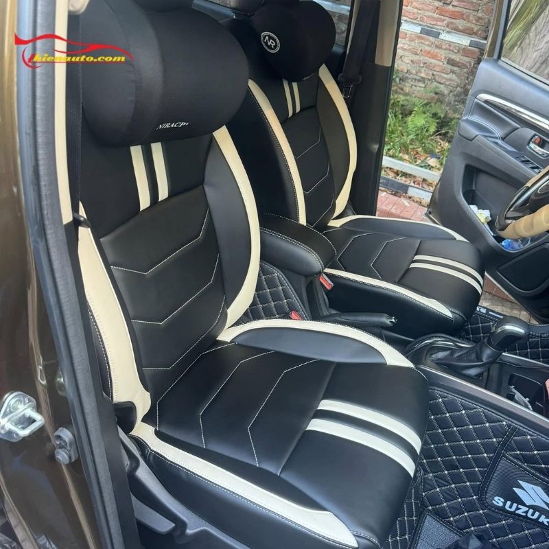 Mẫu ghế da Suzuki Ertiga họa tiết xương cá phối sọc trắng