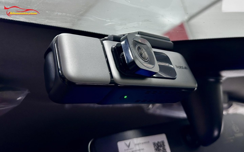 Suzuki XL7 chạy dịch vụ nên lắp gì: Camera hành trình 3 mắt BOTSLAB G980H