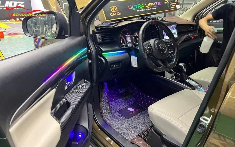 Địa chỉ độ đèn LED nội thất Suzuki XL7 Hồ Chí Minh