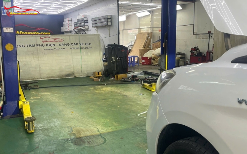 Độ đèn bi gầm Suzuki XL7 Hồ Chí Minh giúp tăng sáng hiệu quả