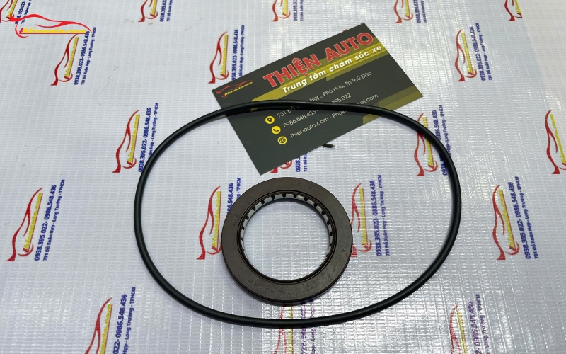 Phớt bơm dầu hộp số tự động Suzuki XL7/Ertiga