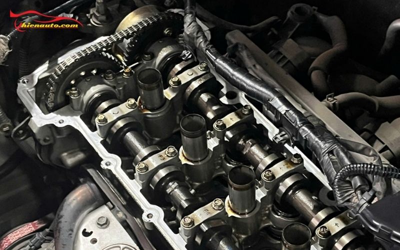 Suzuki Ertiga thay ron dàn cò chính hãng tại Phukiensuzuki-Thiện Auto