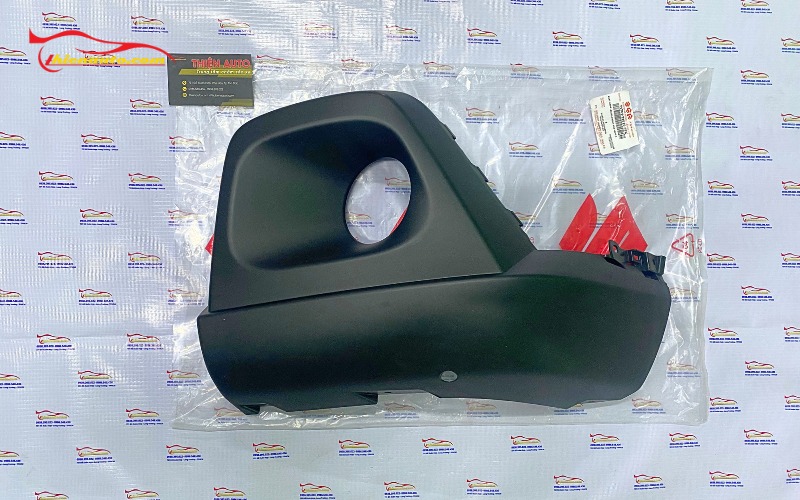 Giá ốp đèn gầm trái XL7 71761-72S20-5PK