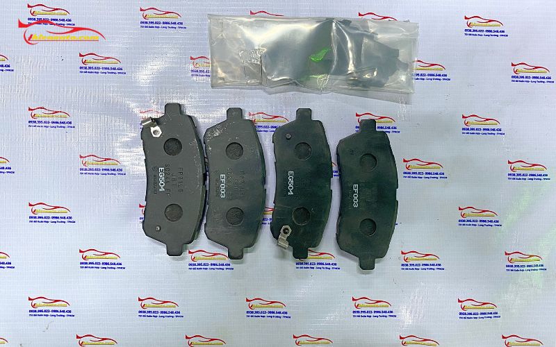 Má phanh trước Suzuki Ertiga 55810-58M50-000