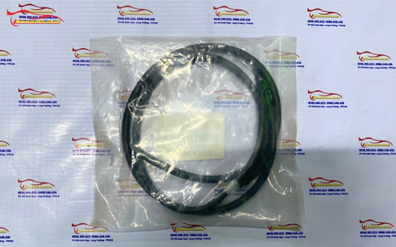 Ống dẫn nước lên núm phun nước rửa kính Suzuki XL7/Ertiga 38832M72R00-000